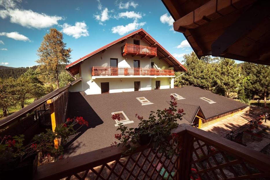 Grandemi Belvedere Bucovina Frasin Bagian luar foto