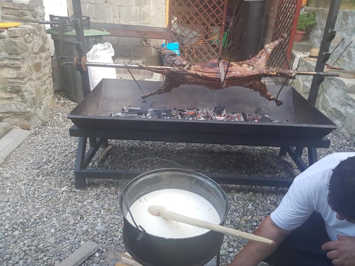 Grandemi Belvedere Bucovina Frasin Bagian luar foto