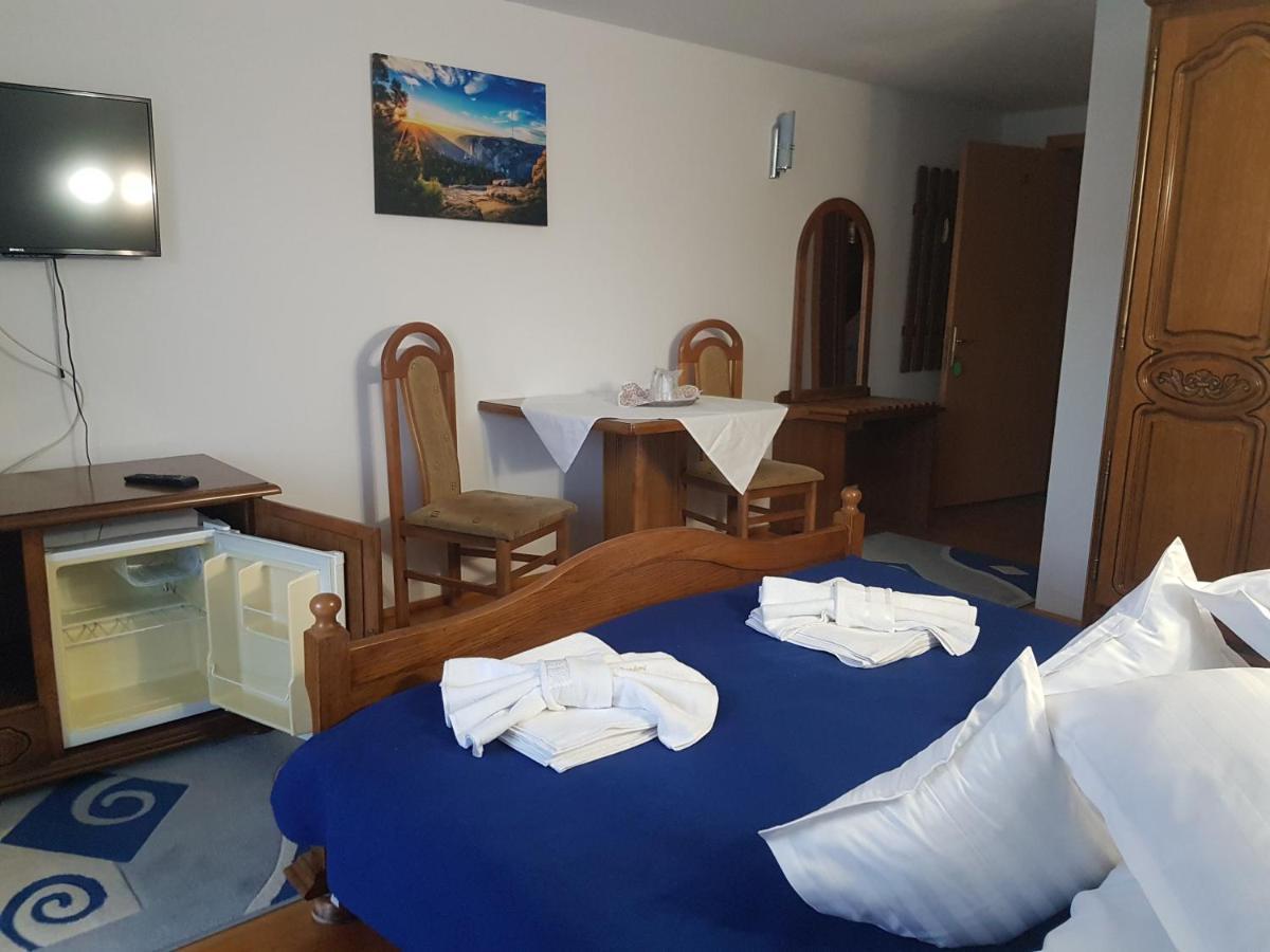 Grandemi Belvedere Bucovina Frasin Bagian luar foto