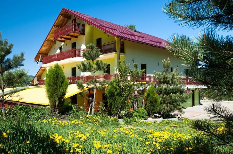 Grandemi Belvedere Bucovina Frasin Bagian luar foto