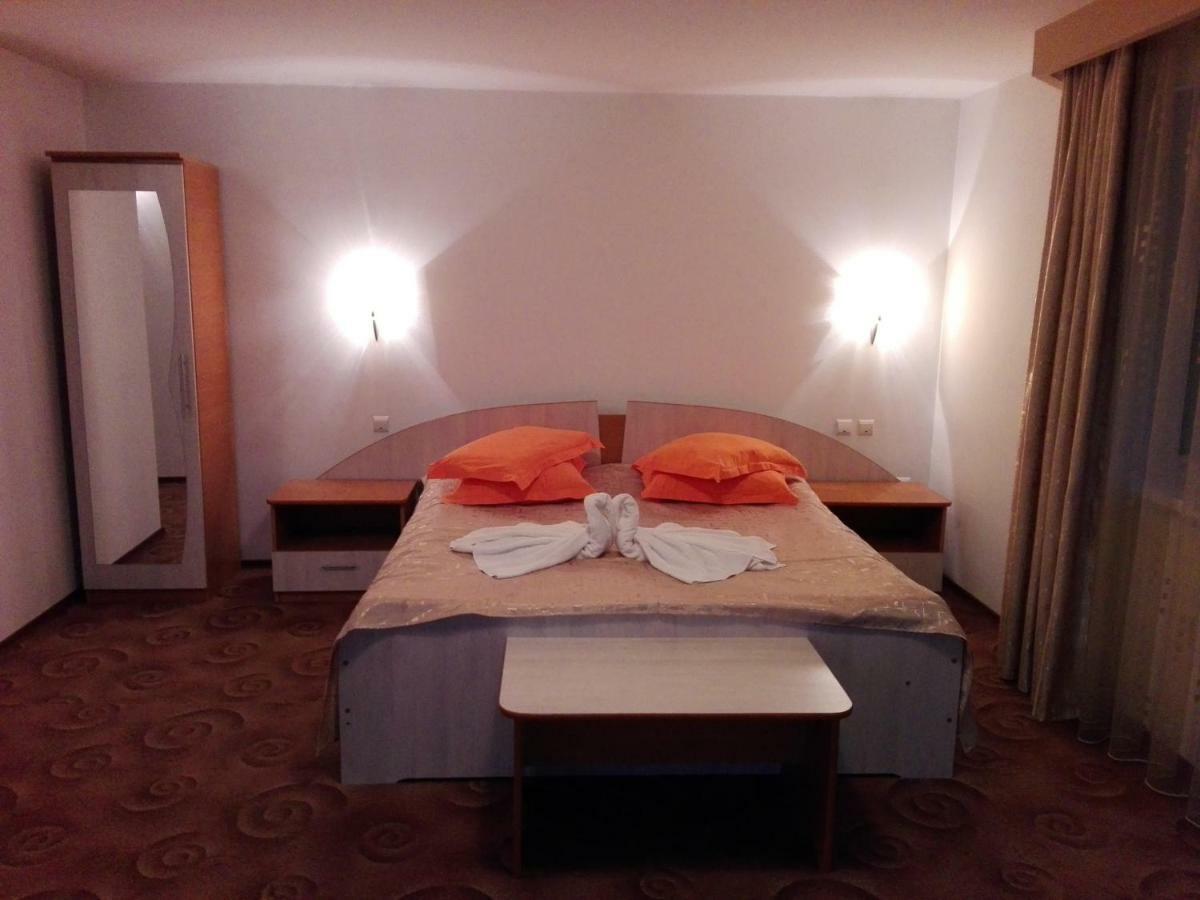 Grandemi Belvedere Bucovina Frasin Bagian luar foto